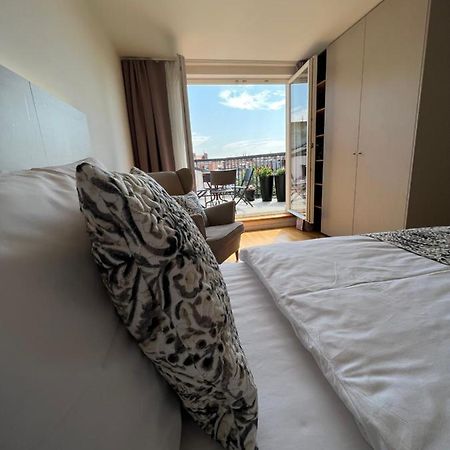 Ce Apartment Prague Castle Esterno foto